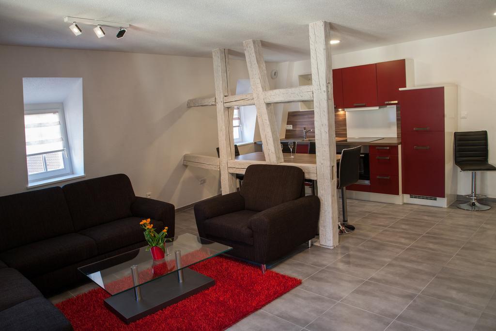Appartements Le Hupsa Pfannala Saint-Hippolyte  Habitación foto